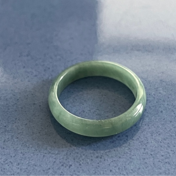 Guatemala Jade ring - Picture 4 of 8